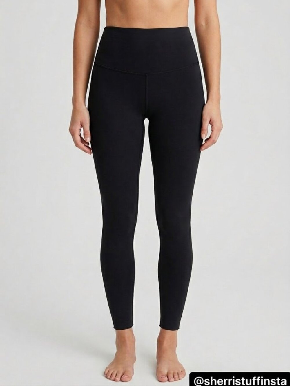 EXCELLENT Aerie Chill Play Move High-Rise 25" Leggings Black Medium Short M
